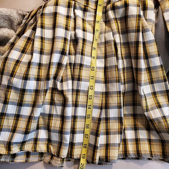 CBR | 2 Piece Skirt Set | Plaid | Crop Top Mini Skirt | Medium - Picture 7 of 10